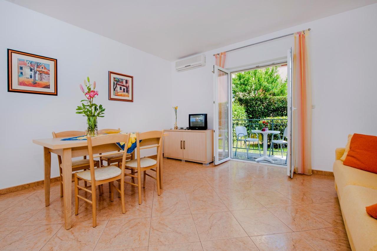 Apartments Bella B Rovinj Exterior foto